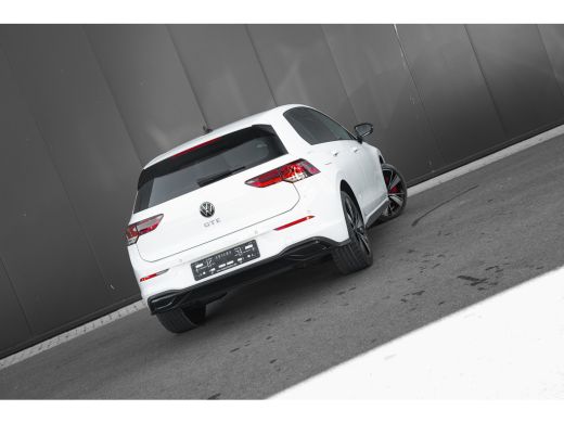 Volkswagen Golf 1.4 TSI eHybrid 245pk GTE | Adaptive Cruise | Stuur & Stoelverwarming | Parkeerhulp V+A | 18" ActivLease financial lease