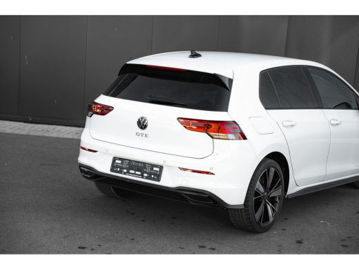 Volkswagen Golf 1.4 TSI eHybrid 245pk GTE | Adaptive Cruise | Stuur & Stoelverwarming | Parkeerhulp V+A | 18" ActivLease financial lease