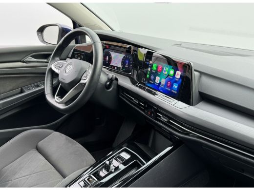 Volkswagen Golf eHybrid 204PK DSG STYLE CAMERA/CARPLAY/STUURVERW. ActivLease financial lease
