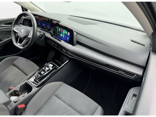 Volkswagen Golf eHybrid 204PK DSG STYLE CAMERA/CARPLAY/STUURVERW. ActivLease financial lease