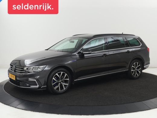 Volkswagen Passat 1.4 TSI PHEV GTE | SOH 94% | Stoelverwarming | Massage | Camera | Adaptive cruise | Matrix LED | ...