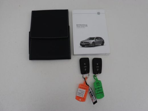 Volkswagen Passat 1.4 TSI PHEV GTE | SOH 94% | Stoelverwarming | Massage | Camera | Adaptive cruise | Matrix LED | ... ActivLease financial lease