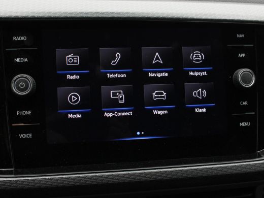 Volkswagen T-Cross 1.0 TSi 110 Pk Automaat R-Line | Stoelverwarming | Camera | Adaptive Cruise | Navigatie | Climatr... ActivLease financial lease