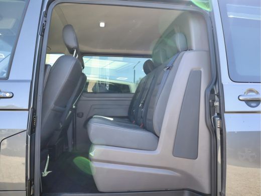 Volkswagen Transporter 2.0 TDI 150PK DSG LUXE DUBBELE CABINE ActivLease financial lease