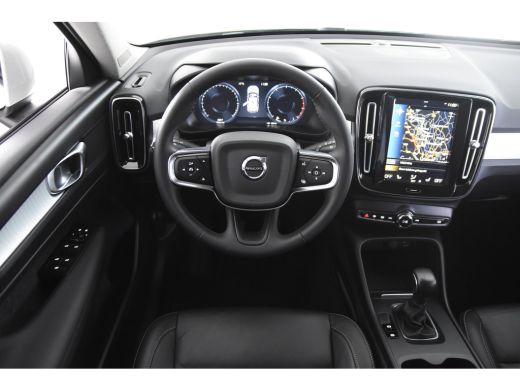 Volvo  XC40 T2 *1ste Eigenaar*Leer*Navigatie*Stoelverwarming*Camera* ActivLease financial lease