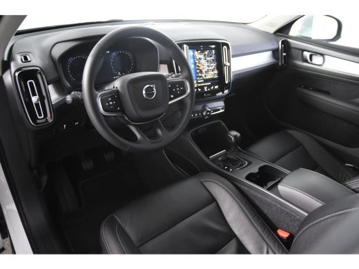 Volvo  XC40 T2 *1ste Eigenaar*Leer*Navigatie*Stoelverwarming*Camera* ActivLease financial lease