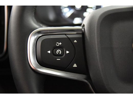Volvo  XC40 T2 *1ste Eigenaar*Leer*Navigatie*Stoelverwarming*Camera* ActivLease financial lease