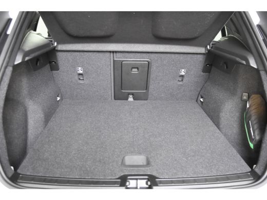 Volvo  XC40 T2 *1ste Eigenaar*Leer*Navigatie*Stoelverwarming*Camera* ActivLease financial lease