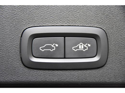 Volvo  XC40 T2 *1ste Eigenaar*Leer*Navigatie*Stoelverwarming*Camera* ActivLease financial lease