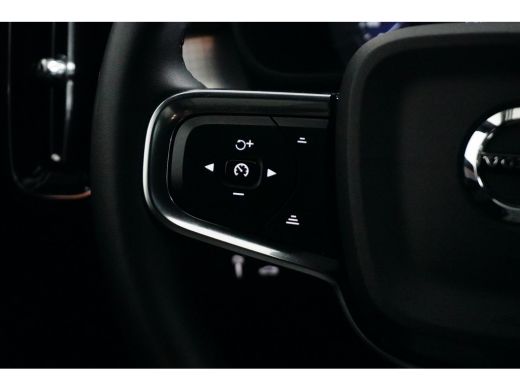 Volvo  XC40 1.5 T4 Recharge Plus Dark | 360 camera | Memory stoel | Trekhaak | Harman/Kardon | Stoel&stuurver... ActivLease financial lease