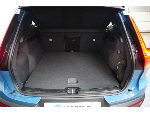 Volvo  XC40 1.5 T4 Recharge Plus Dark | 360 camera | Memory stoel | Trekhaak | Harman/Kardon | Stoel&stuurver... ActivLease financial lease