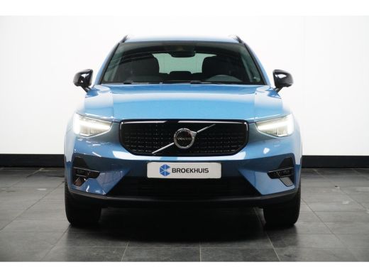 Volvo  XC40 1.5 T4 Recharge Plus Dark | 360 camera | Memory stoel | Trekhaak | Harman/Kardon | Stoel&stuurver... ActivLease financial lease