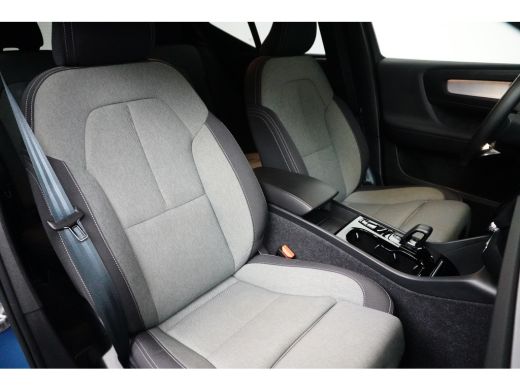 Volvo  XC40 1.5 T4 Recharge Plus Dark | 360 camera | Memory stoel | Trekhaak | Harman/Kardon | Stoel&stuurver... ActivLease financial lease