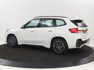 BMW X1 xDrive25e M Sport | SOH 93,3% | Adaptive cruise | Massage | Sportstoelen | Keyless | Stuurverwarm...