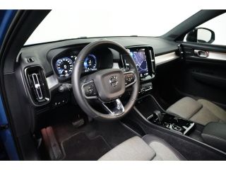 Volvo  XC40 1.5 T4 Recharge Plus Dark | 360 camera | Memory stoel | Trekhaak | Harman/Kardon | Stoel&stuurver...