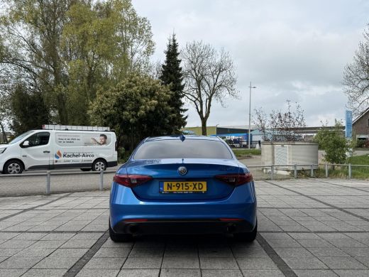 Alfa Romeo Giulia 2.0Turbo Aut. 200pk Sprint | Sport | Leder | Navi | ActivLease financial lease