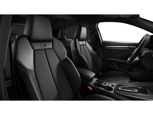 Audi A3 Sportback 40 TFSI e S edition | Panoramadak | Sonos | Head-up display | Keyless entry | 18 inch | ActivLease financial lease