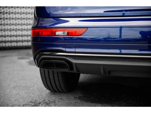 Audi Q5 55 TFSI e quattro S line | Trekhaak | Panoramadak | City | Tour | ActivLease financial lease