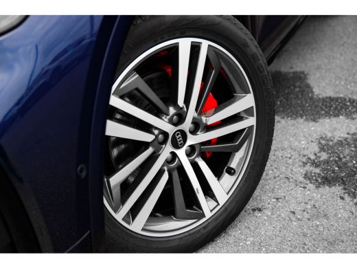 Audi Q5 55 TFSI e quattro S line | Trekhaak | Panoramadak | City | Tour | ActivLease financial lease