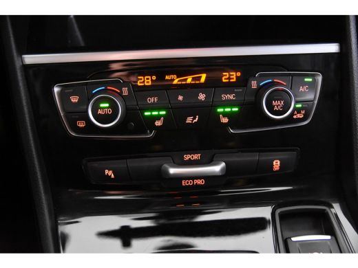 BMW 2 Serie Active Tourer 216i *1ste Eigenaar*Leer*Trekhaak*Navigatie* ActivLease financial lease