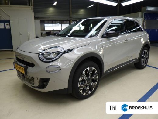 Fiat 600 1.2 Hybrid La Prima 110pk 8 Jaar Garantie | Vol-Leder | Adaptive Cruise | Massage | Elektr. Achte...
