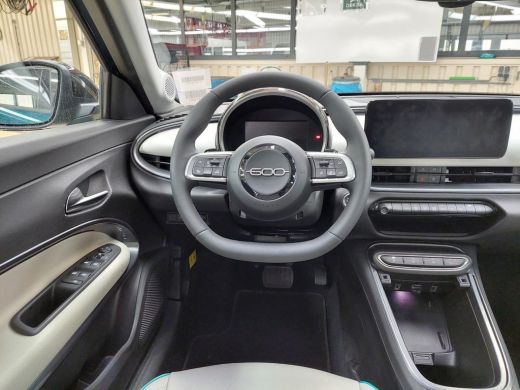 Fiat 600 1.2 Hybrid La Prima 110pk 8 Jaar Garantie! | Vol-Leder | Massage | Elektr. Achterklep | Stoelverw... ActivLease financial lease