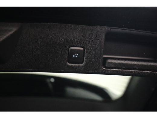 Ford Kuga 2.5 PHEV Vignale 225pk | Pano | Trekhaak | Adap. Cruise | Winter Pack ActivLease financial lease