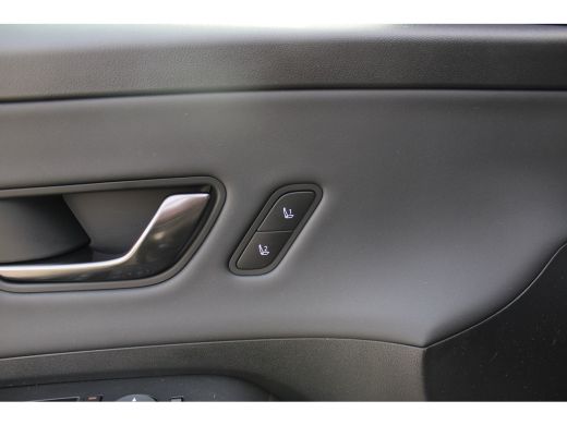 Hyundai Kona 1.6 GDI HEV N Line Sky | Achterbank in delen neerklapbaar | Achterruitverwarming | Achterspoiler ActivLease financial lease