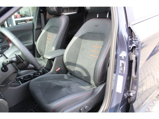 Hyundai Kona 1.6 GDI HEV N Line Sky | Achterbank in delen neerklapbaar | Achterruitverwarming | Achterspoiler ActivLease financial lease