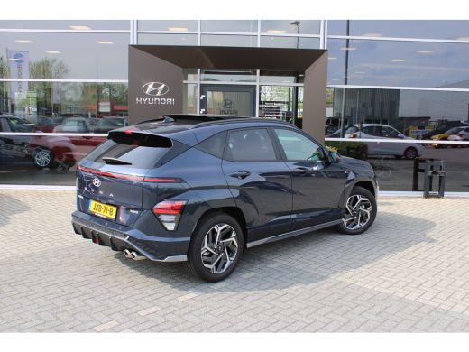 Hyundai Kona 1.6 GDI HEV N Line Sky | Achterbank in delen neerklapbaar | Achterruitverwarming | Achterspoiler ActivLease financial lease