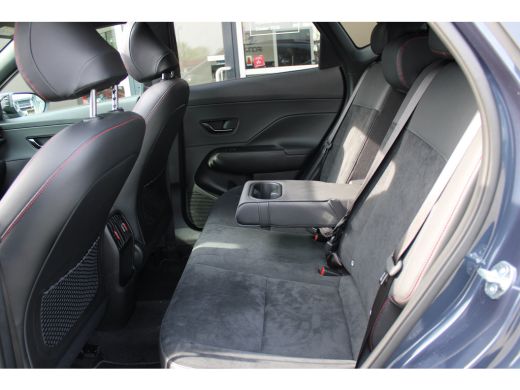 Hyundai Kona 1.6 GDI HEV N Line Sky | Achterbank in delen neerklapbaar | Achterruitverwarming | Achterspoiler ActivLease financial lease