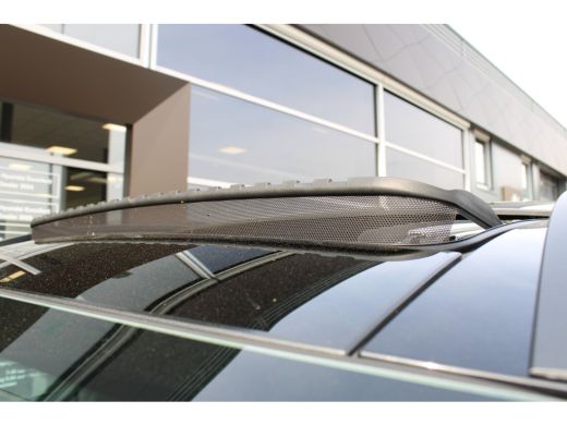 Hyundai Kona 1.6 GDI HEV N Line Sky | Achterbank in delen neerklapbaar | Achterruitverwarming | Achterspoiler ActivLease financial lease