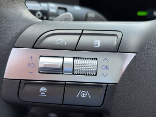 Hyundai Kona Comfort Smart 65.4 kWh | Achteruitrijcamera | Apple Carplay/Android Auto|telefoonintegratie premi... ActivLease financial lease