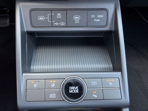 Hyundai Kona Comfort Smart 65.4 kWh | Achteruitrijcamera | Apple Carplay/Android Auto|telefoonintegratie premi... ActivLease financial lease