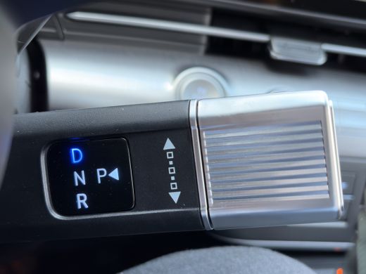 Hyundai Kona Comfort Smart 65.4 kWh | Achteruitrijcamera | Apple Carplay/Android Auto|telefoonintegratie premi... ActivLease financial lease