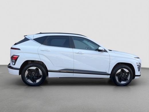 Hyundai Kona Comfort Smart 65.4 kWh | Achteruitrijcamera | Apple Carplay/Android Auto|telefoonintegratie premi... ActivLease financial lease