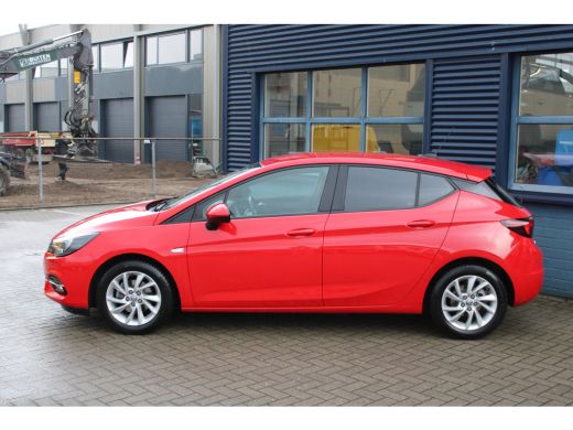 Opel Astra 1.2 Edition Nieuwe motor | PDC | LM Velgen | Camera ActivLease financial lease