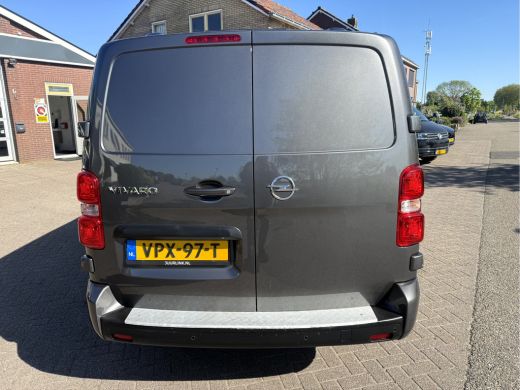 Opel Vivaro 2.0 CDTI 145PK L3H1 Innovation 17''Lmv, Camera ActivLease financial lease