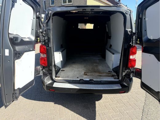 Opel Vivaro 2.0 CDTI 145PK L3H1 Innovation 17''Lmv, Camera ActivLease financial lease