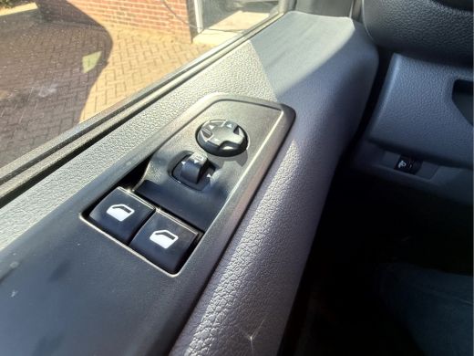 Opel Vivaro 2.0 CDTI 145PK L3H1 Innovation 17''Lmv, Camera ActivLease financial lease