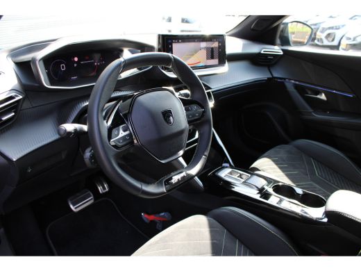 Peugeot 2008 1.2 Hybrid 145 GT | Automaat | Navigatie | Camera voor + achter | Massage | Stoelverwarming | Ada... ActivLease financial lease