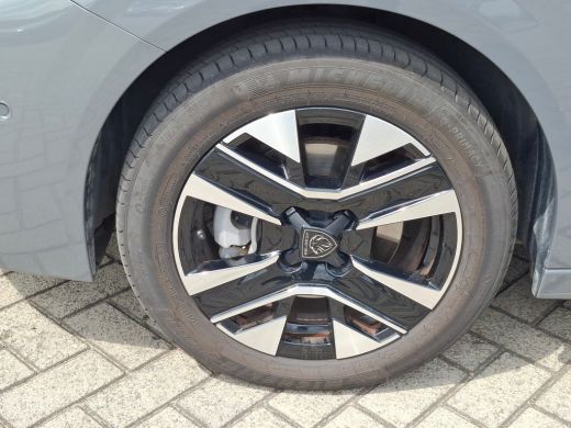 Peugeot 208 Allure HYbrid 110 e-DCS6 | 360 Camera | Achteruitrijcamera | Climate control ActivLease financial lease