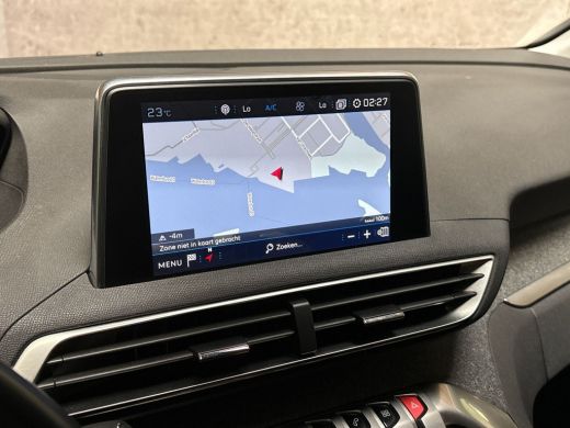 Peugeot 5008 1.2 PureTech Sport 7 Persoons Automaat (APPLE CARPLAY, GROOT NAVI, LEDER, KEYLESS, DRIVE MODE, SP... ActivLease financial lease