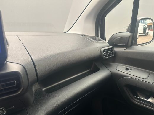 Peugeot Partner 1.5 BlueHDi 130 EAT8 S&S L1 Camera | Digitale Binnenspiegel | Houten Laadvloer | Carplay | Airco ... ActivLease financial lease