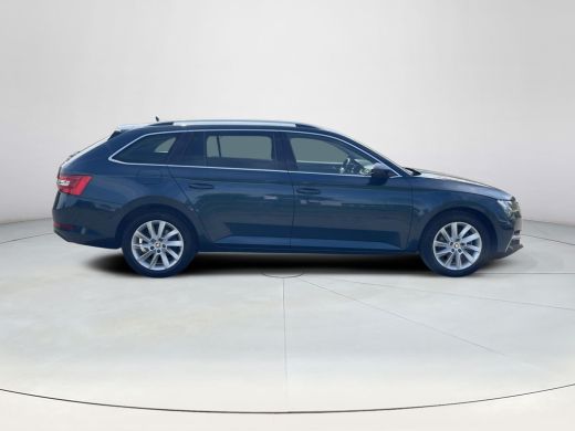 Skoda Superb 1.4 TSI iV Business Edition | Stoel stuur verwarming | Elektrische klep | ActivLease financial lease