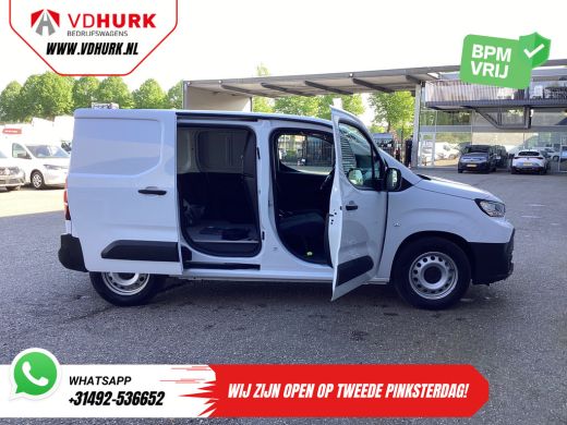 Toyota ProAce 345 km WLTP LED/ 3pers/ Snellader/ Standkachel/ Carplay/ Navi/ PDC/ Cruise/ Airco ActivLease financial lease