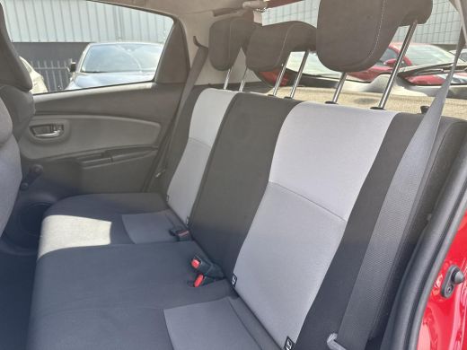 Toyota Yaris 1.5 Hybrid Dynamic | Apple CarPlay/Android auto | Achteruitrijcamera ActivLease financial lease