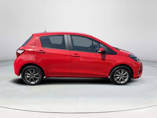 Toyota Yaris 1.5 Hybrid Dynamic | Apple CarPlay/Android auto | Achteruitrijcamera ActivLease financial lease