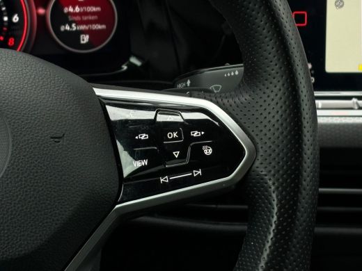 Volkswagen Golf 1.4 eHybrid 245 pk GTE 6-DSG | Trekhaak | Cruise control adaptief | Stoelverwarming | ActivLease financial lease