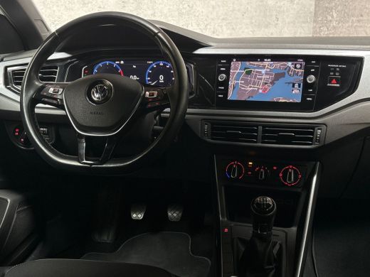 Volkswagen Polo 1.0 TSI Sportline (VIRTUAL COCKPIT, ZWART HEMEL, LEDER, APPLE CARPLAY, GROOT NAVI, SPORTSTOELEN, ... ActivLease financial lease